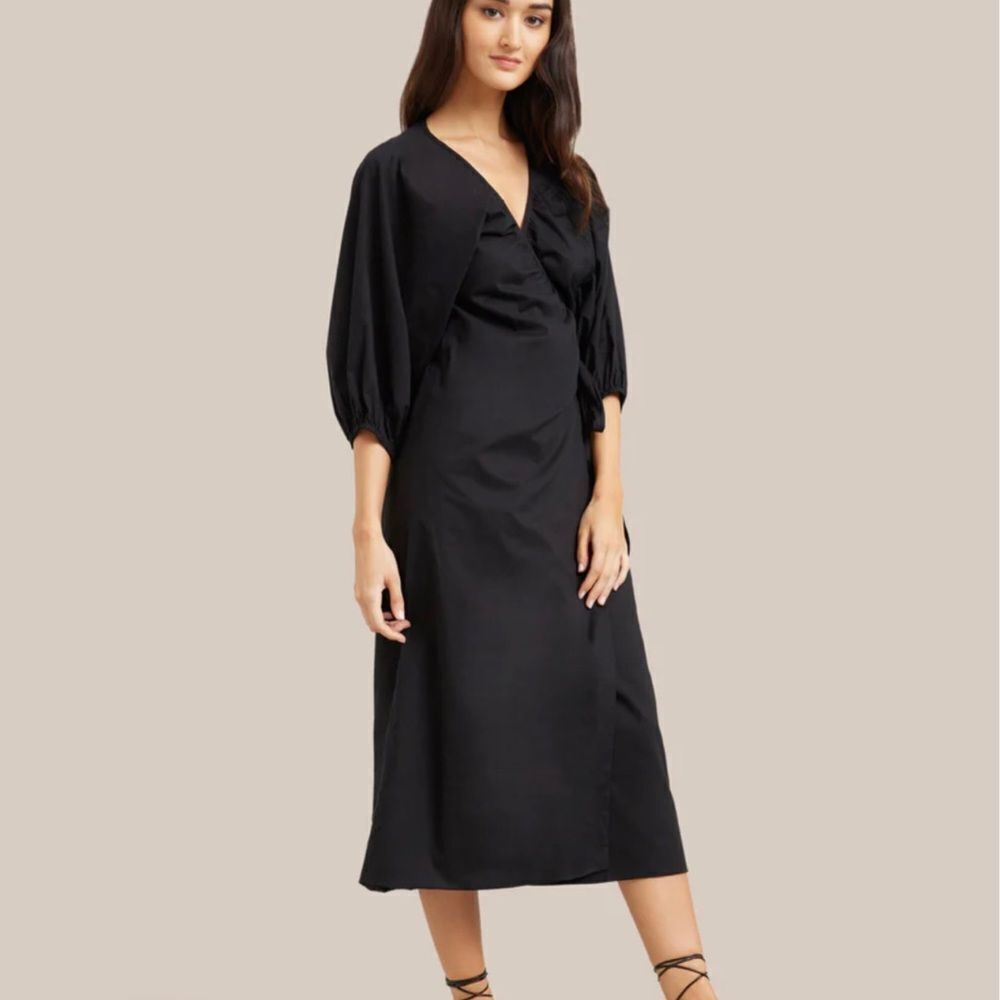 Modern Citizen | Opal Puff Sleeve Wrap Dress | Black Small S